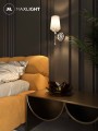 Klasyczny kinkiet z białym abażurem i kryształkiem do sypialni E14 CHARLOTTE W0067 MAXLIGHT