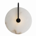Kinkiet z marmurowym dekoracyjnym dyskiem RETRO do salonu W0401 MAXLIGHT